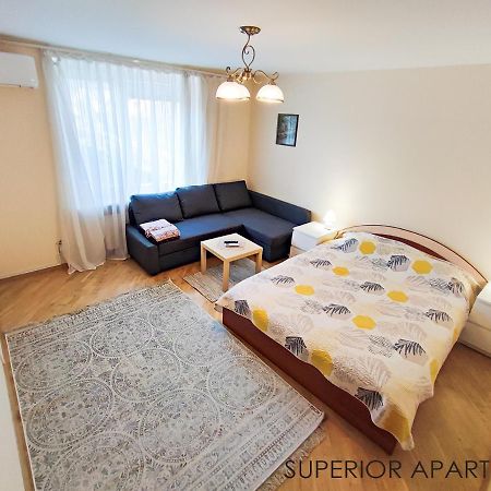 Ziuzi Apartments كلابيدا المظهر الخارجي الصورة