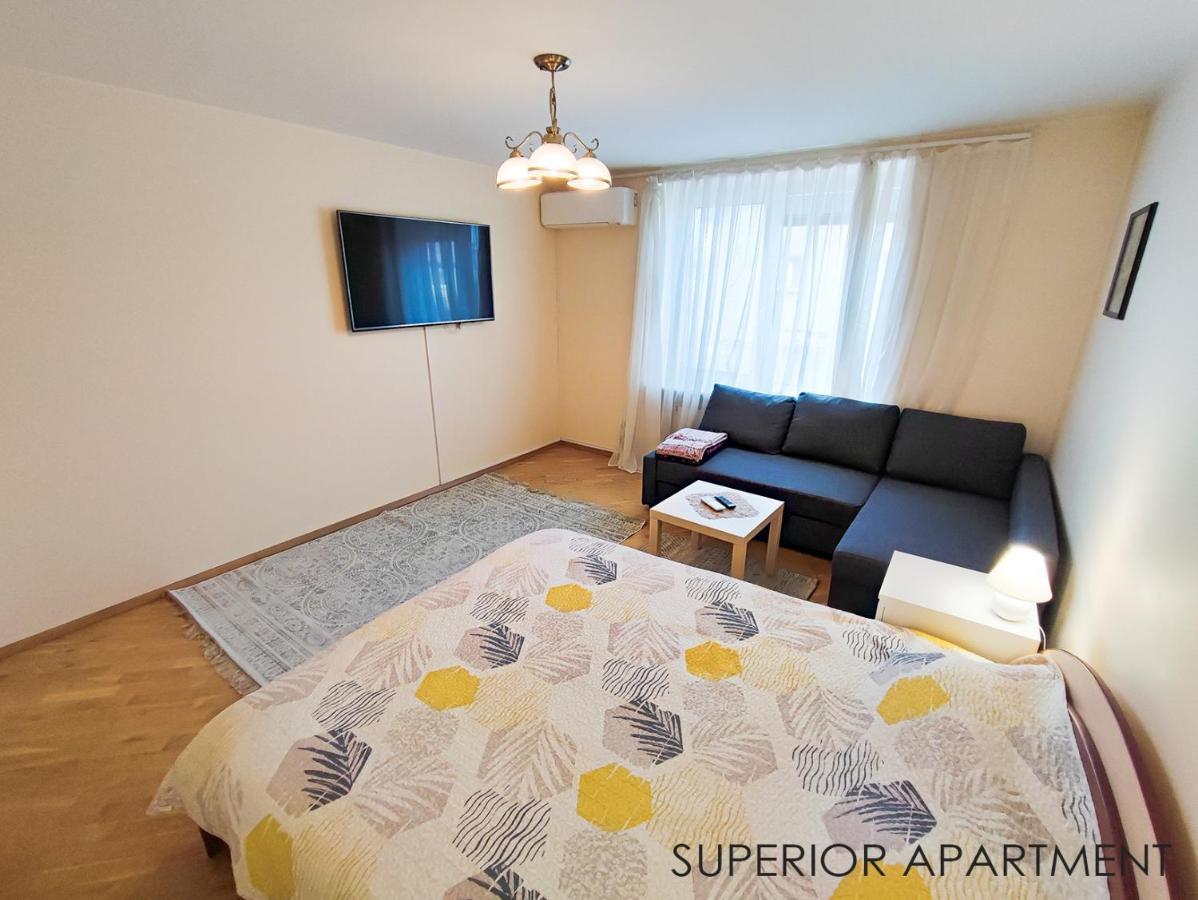 Ziuzi Apartments كلابيدا المظهر الخارجي الصورة